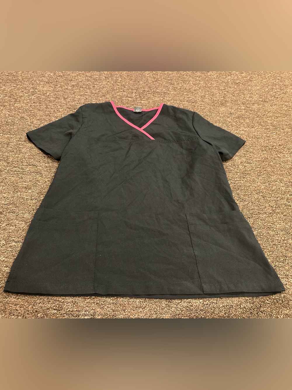 EUC! Women's NiaaHinn S Black Medical Scrub Top Pink Trim